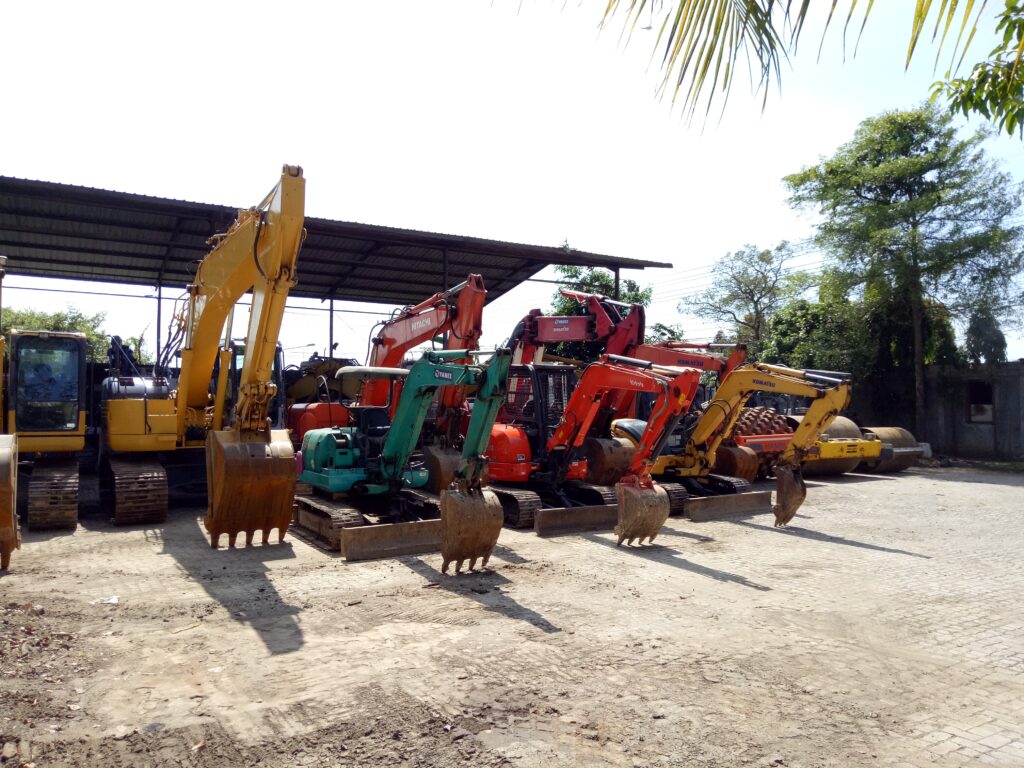 Excavator Rental Surabaya - PT Yanee